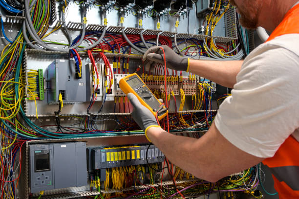 Best Circuit Breaker Repair  in Eddyville, IA
